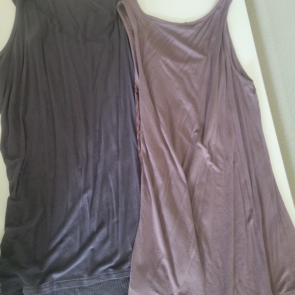Maurices sparkly sequins tank tops bundle of 2. Size M medium - Picture 4 of 4
